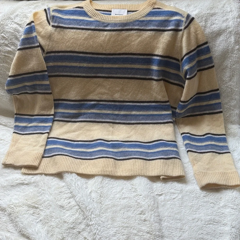 Reformation Boyfriend Cashmere Sweater in Parmesan Stripes - Picture 5 of 5